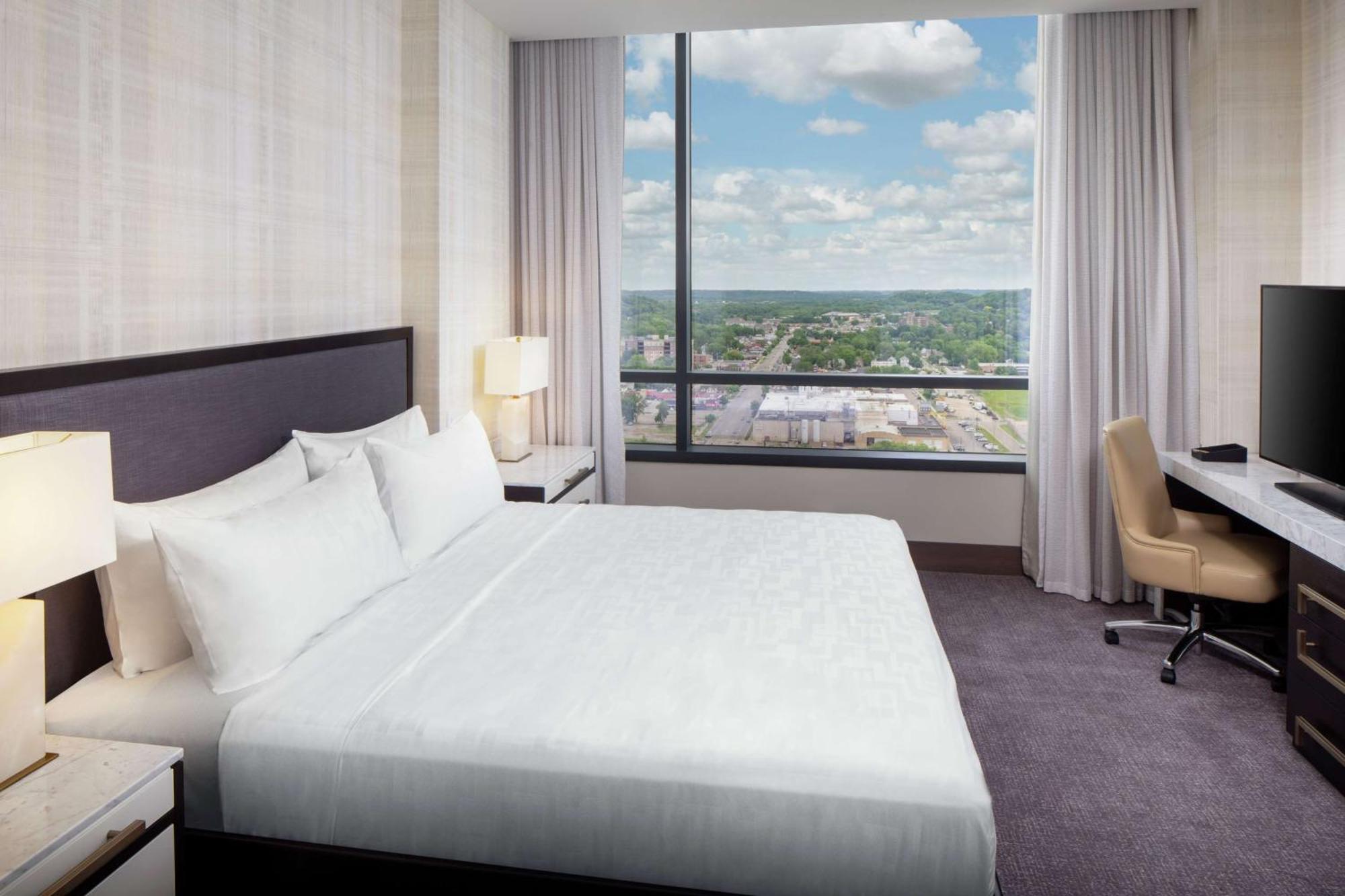 Hilton Rochester Mayo Clinic Area Экстерьер фото