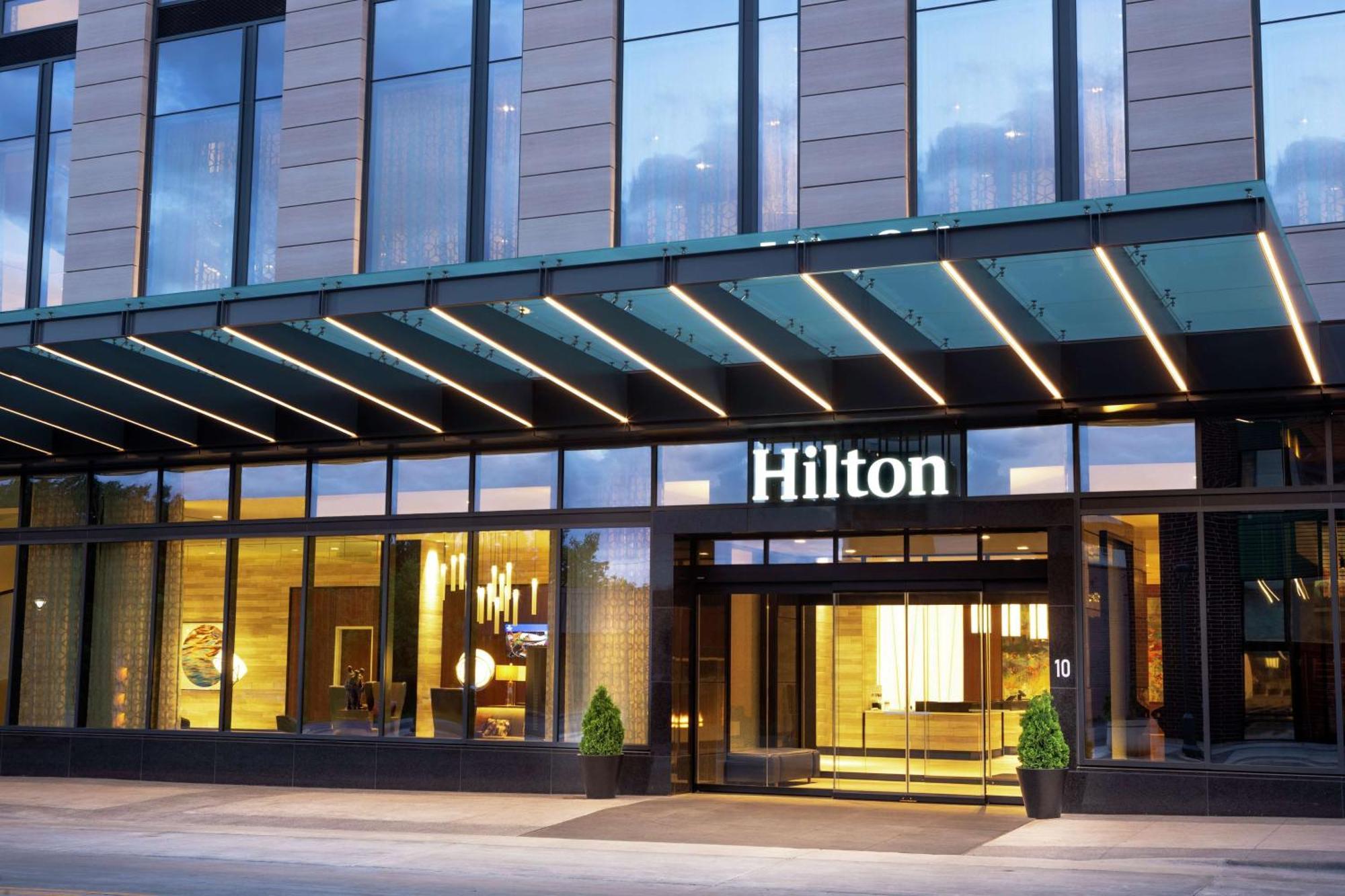 Hilton Rochester Mayo Clinic Area Экстерьер фото